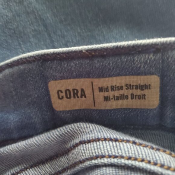TRUE Religion Cora Medium Wash Mid Rise Straight Leg Stretch Denim Jeans Size 28 - Picture 8 of 10